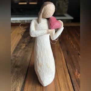 WILLOW TREE • Angel of the Heart figurine 2000 Susan Lordi classic cottagecore
